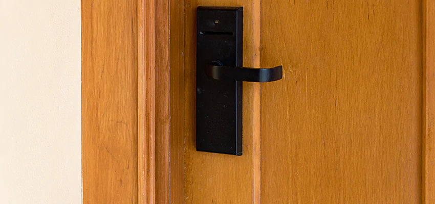 Home Security And Alarm Monitoring in Fort Bragg, California
