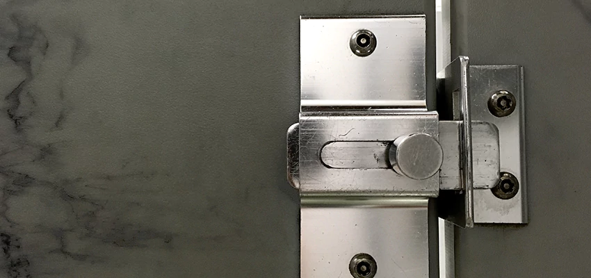 Fix A Room Door Lock in Fort Bragg, CA