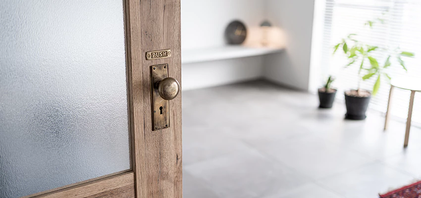 Deadbolt Door Lock Knob Repair in Fort Bragg, California